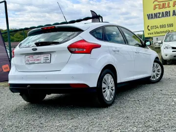 Ford Focus  2015