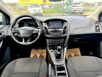 Ford Focus  2015