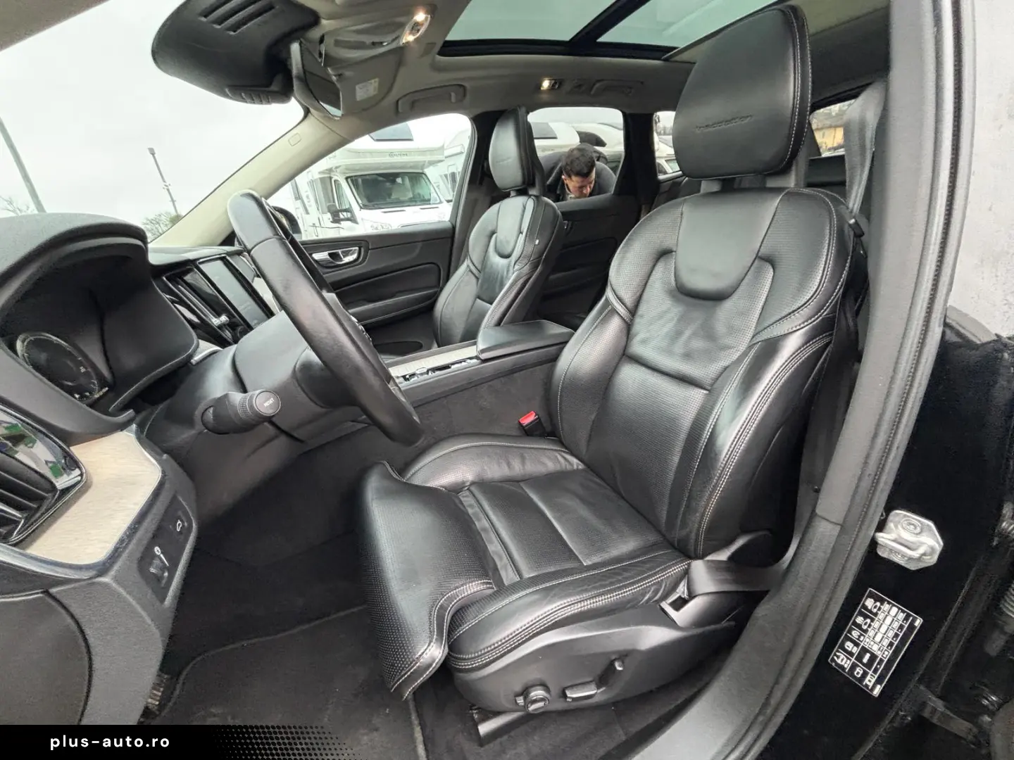 Volvo XC60 D5 2018 Piele Ventilatie Panoramic Ful