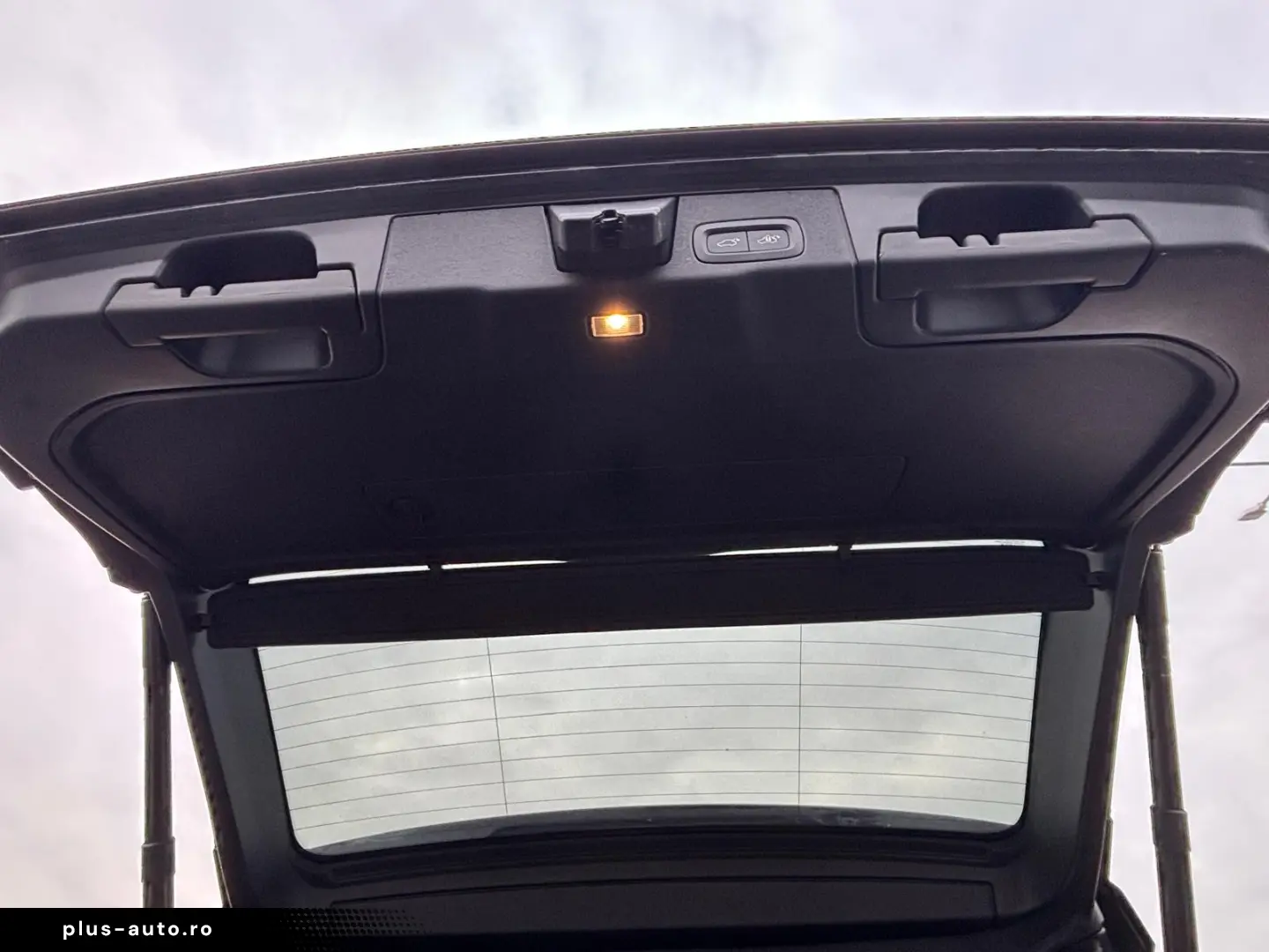 Volvo XC60 D5 2018 Piele Ventilatie Panoramic Ful