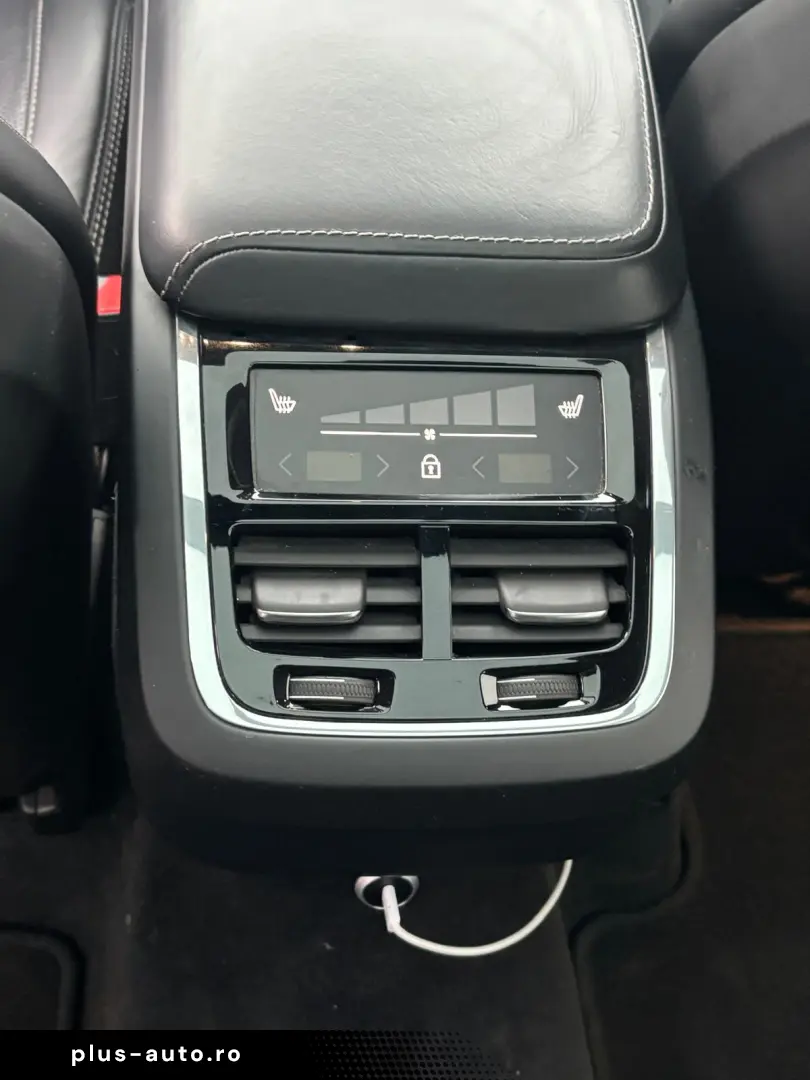 Volvo XC60 D5 2018 Piele Ventilatie Panoramic Ful