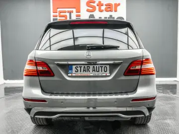 Mercedes-Benz ML 230