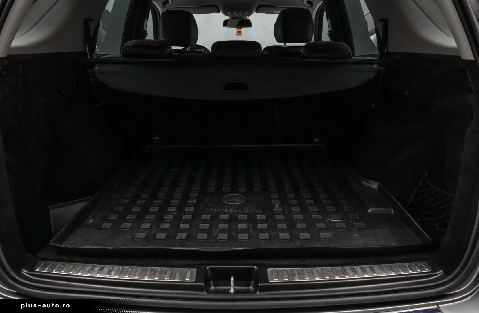 Mercedes-Benz ML 230