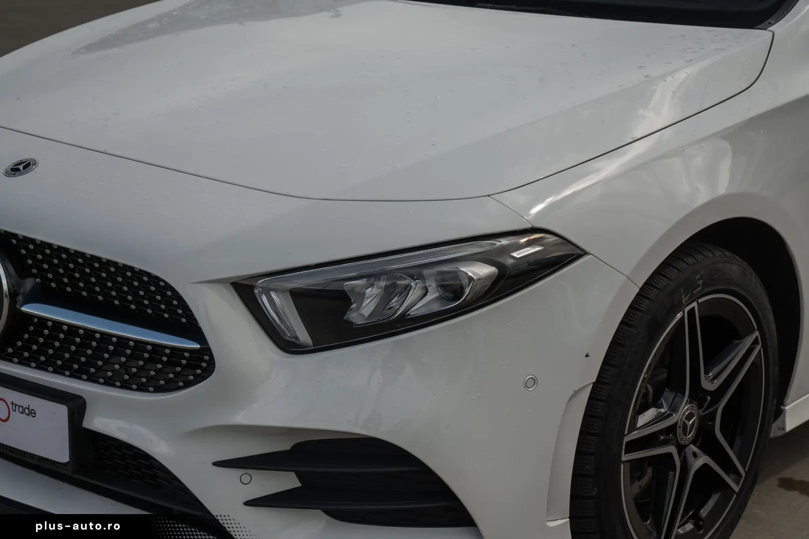 MERCEDES-BENZ A 250 e AMG LINE  GARANTIE