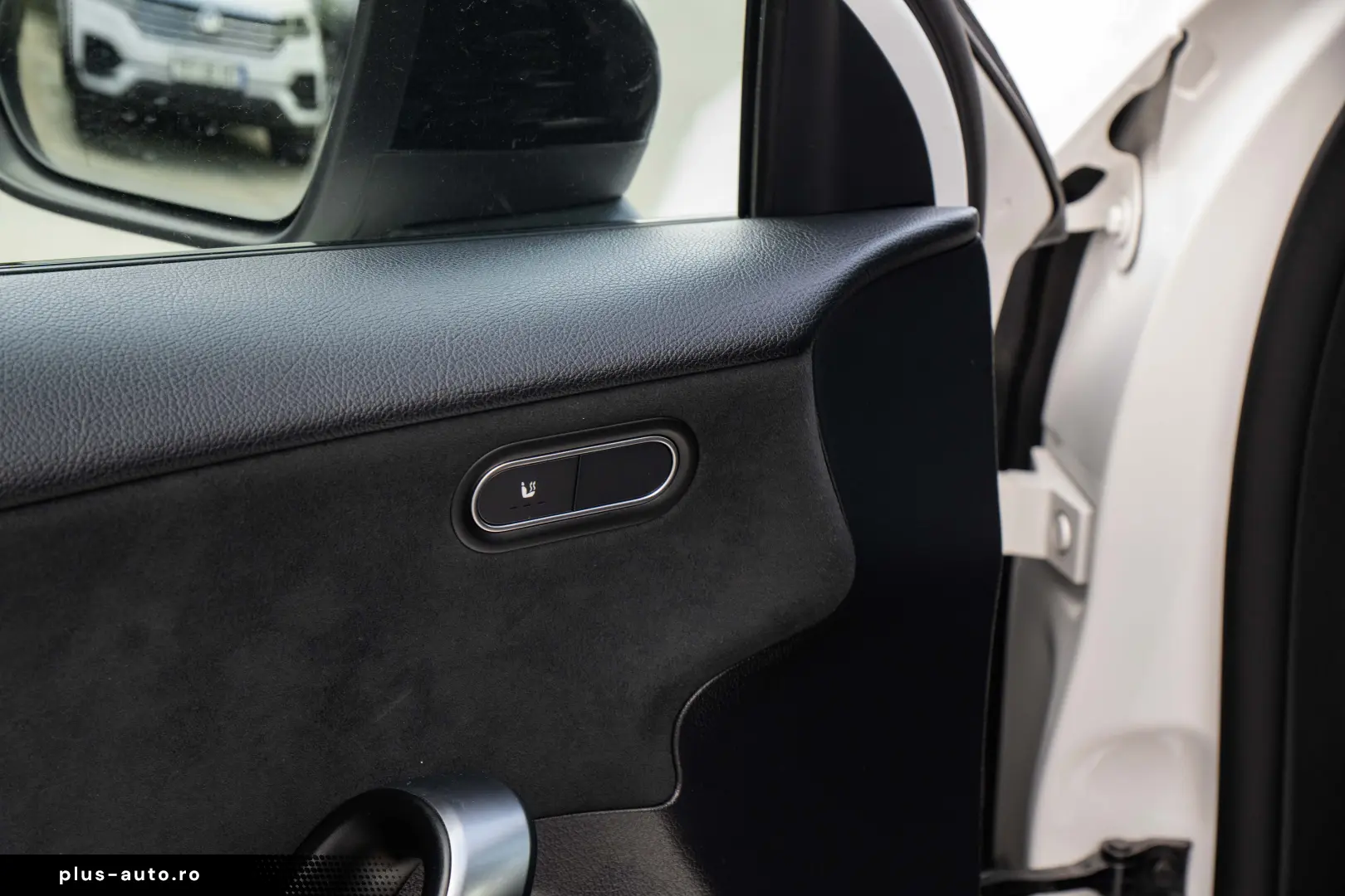 MERCEDES-BENZ A 250 e AMG LINE  GARANTIE