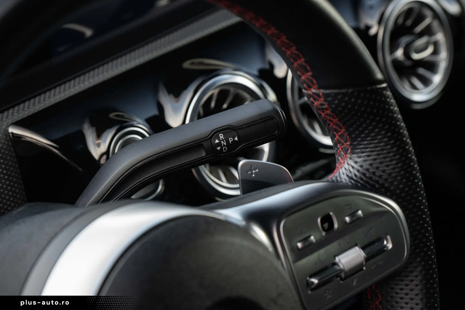 MERCEDES-BENZ A 250 e AMG LINE  GARANTIE