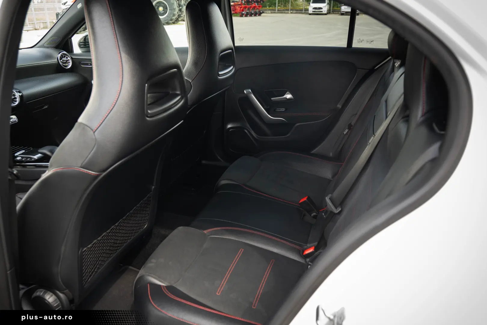 MERCEDES-BENZ A 250 e AMG LINE  GARANTIE