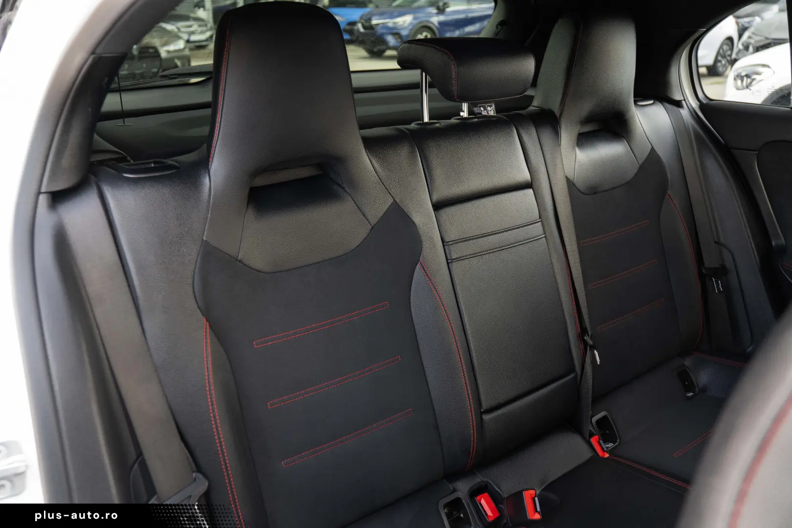 MERCEDES-BENZ A 250 e AMG LINE  GARANTIE