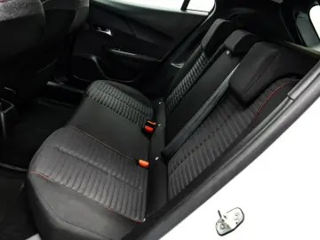 Peugeot 2008 Gen-Ii-2019