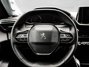 Peugeot 2008 Gen-Ii-2019