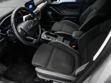 Ford Focus Gen-Iv-2018