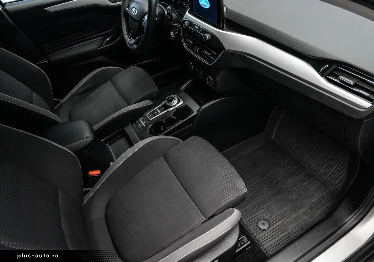 Ford Focus Gen-Iv-2018