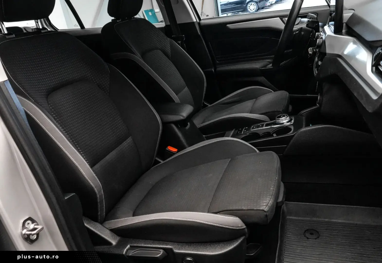 Ford Focus Gen-Iv-2018