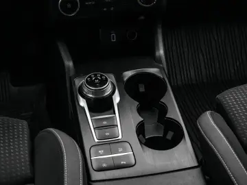 Ford Focus Gen-Iv-2018