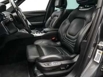 Ds-Automobiles Dsa-Ds5