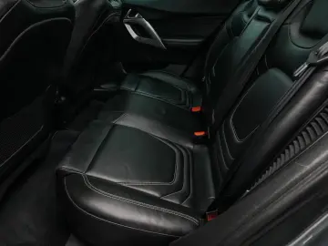 Ds-Automobiles Dsa-Ds5