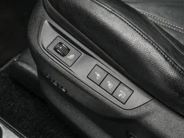 Ds-Automobiles Dsa-Ds5