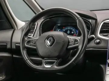 Renault Espace Gen-V-2015