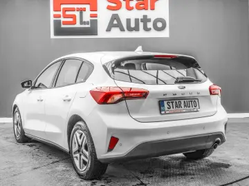 Ford Focus Gen-Iv-2018