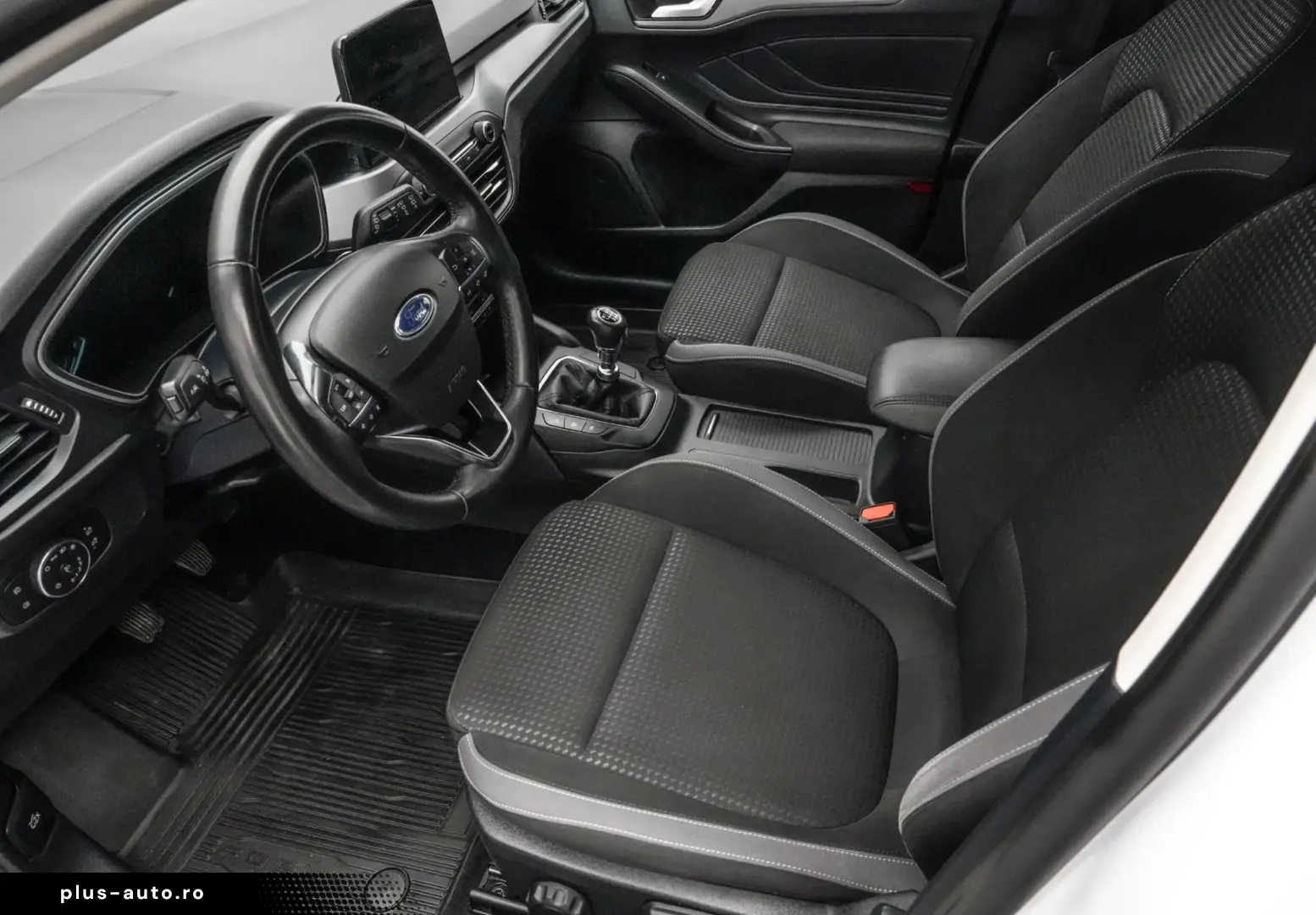 Ford Focus Gen-Iv-2018