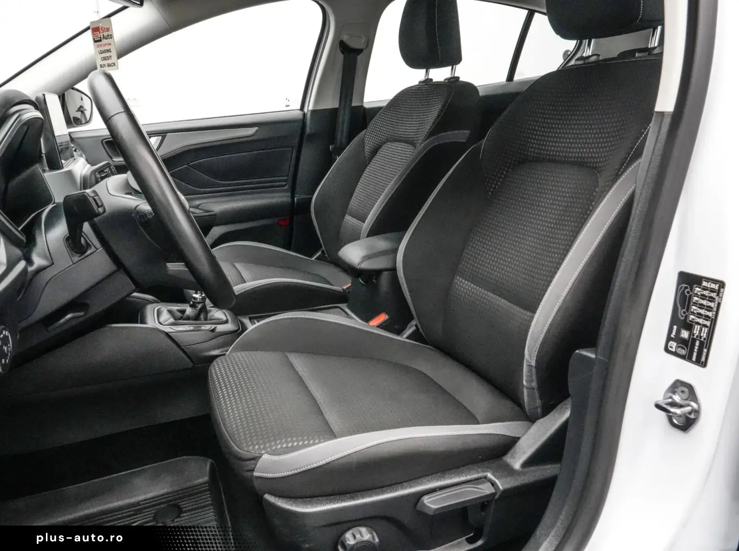 Ford Focus Gen-Iv-2018