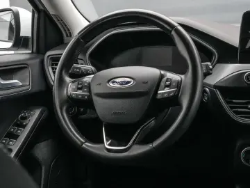 Ford Focus Gen-Iv-2018