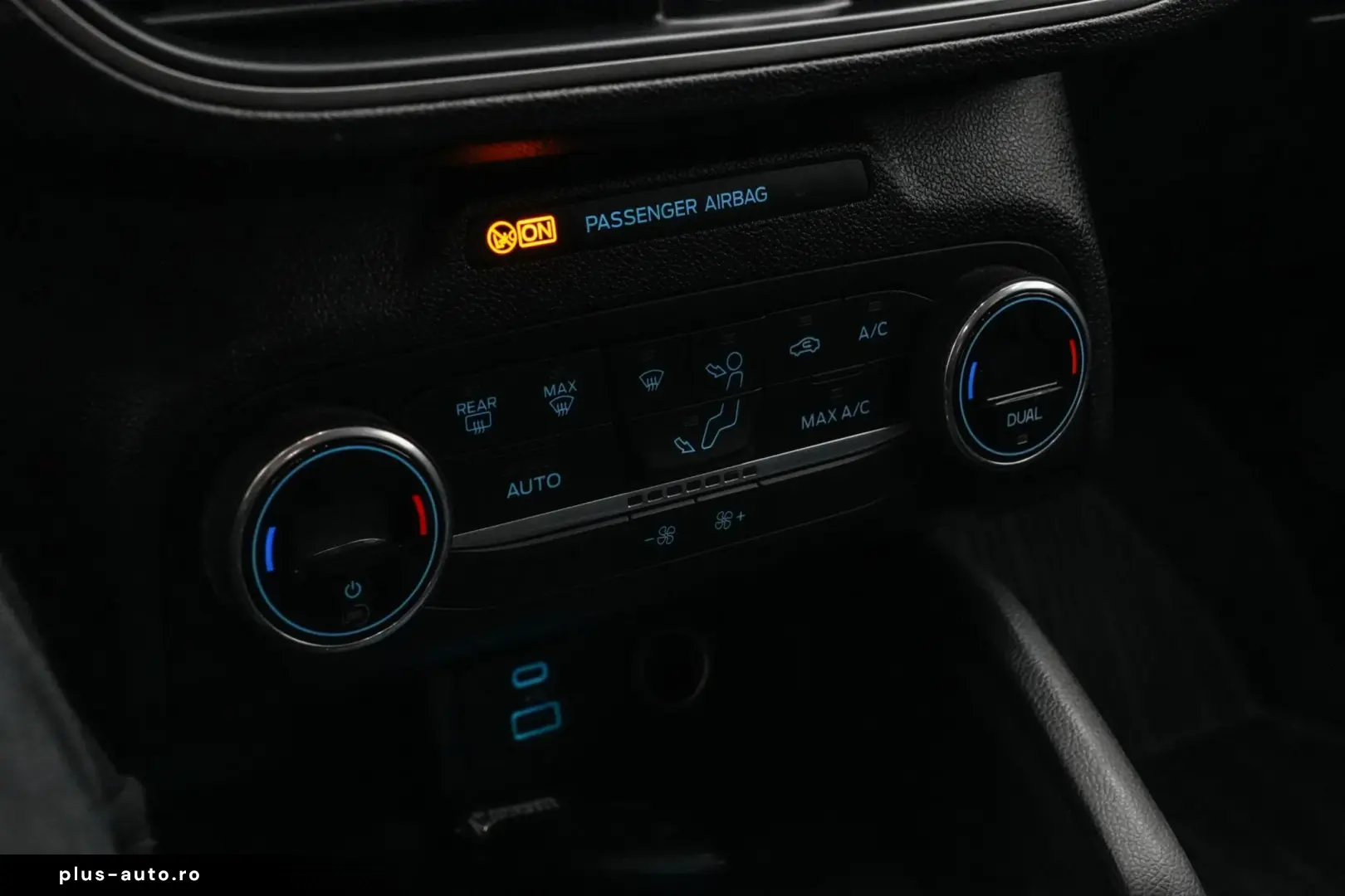 Ford Focus Gen-Iv-2018