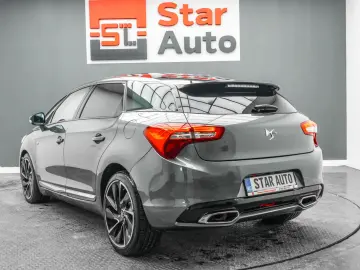 Citroën DS5