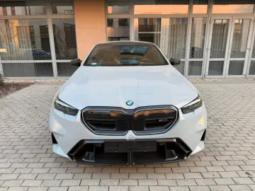 BMW M5 Limousine