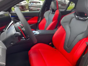 BMW M5 Sedan White-RED-Carbon Pano