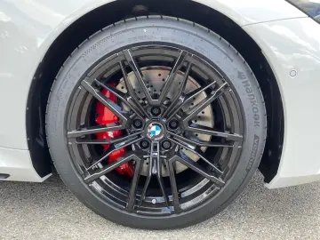 BMW M5 Sedan White-RED-Carbon Pano