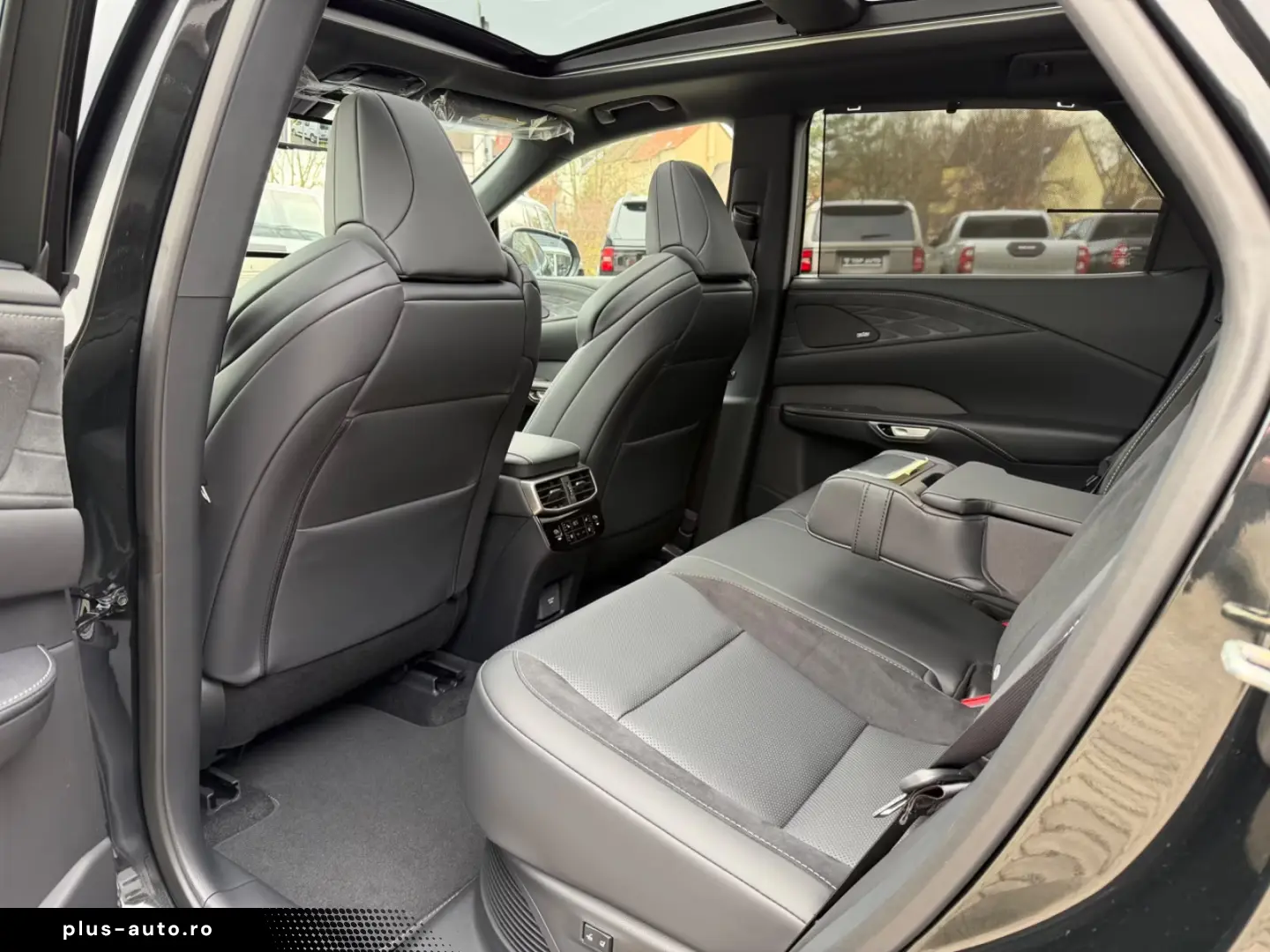 Lexus RX 500 F Sport.DIRECT4