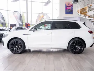 Volkswagen Touareg 3.0tdi