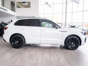 Volkswagen Touareg 3.0tdi