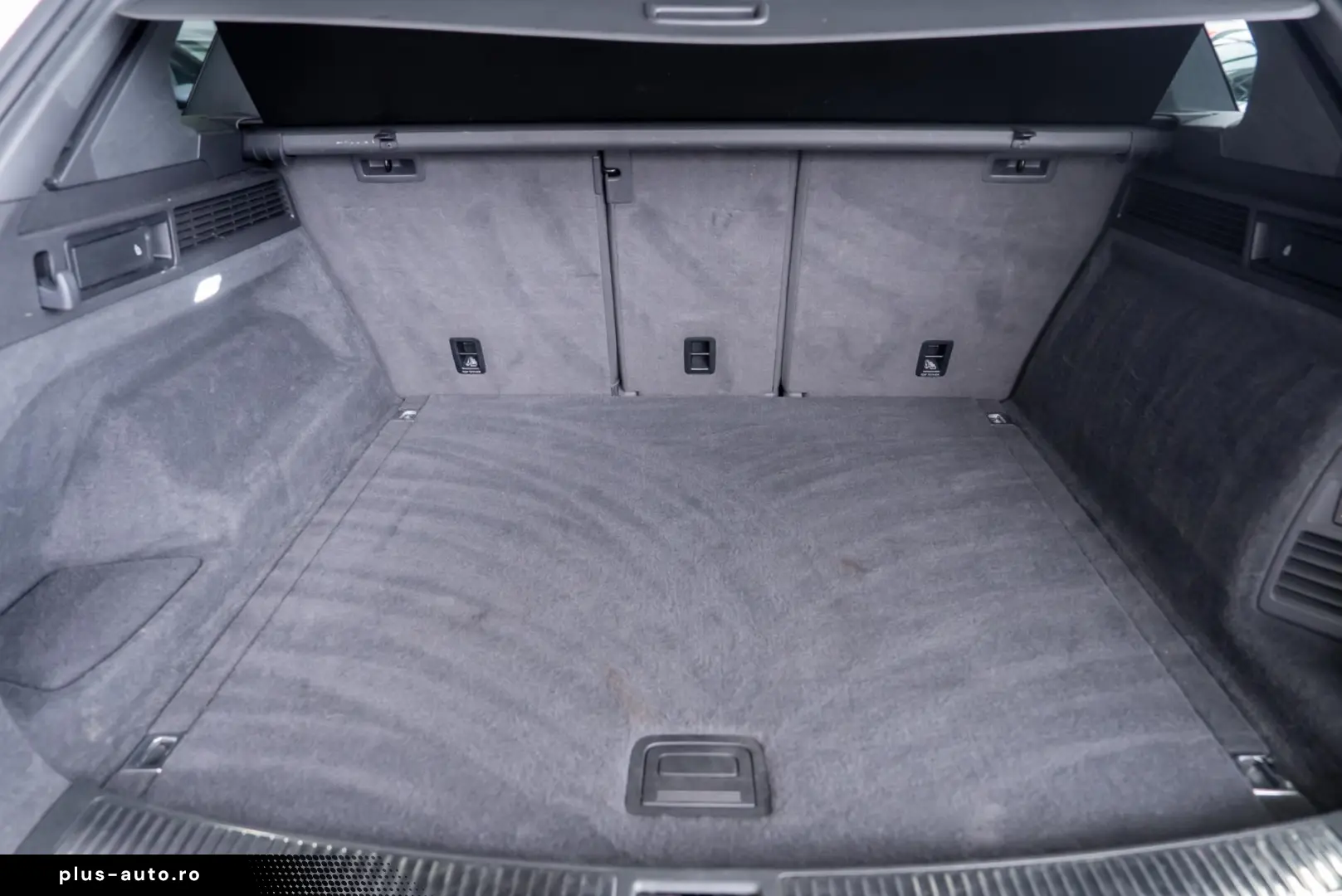 Volkswagen Touareg 3.0tdi