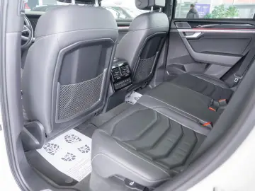 Volkswagen Touareg 3.0tdi