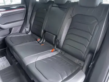 Volkswagen Touareg 3.0tdi