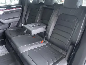 Volkswagen Touareg 3.0tdi