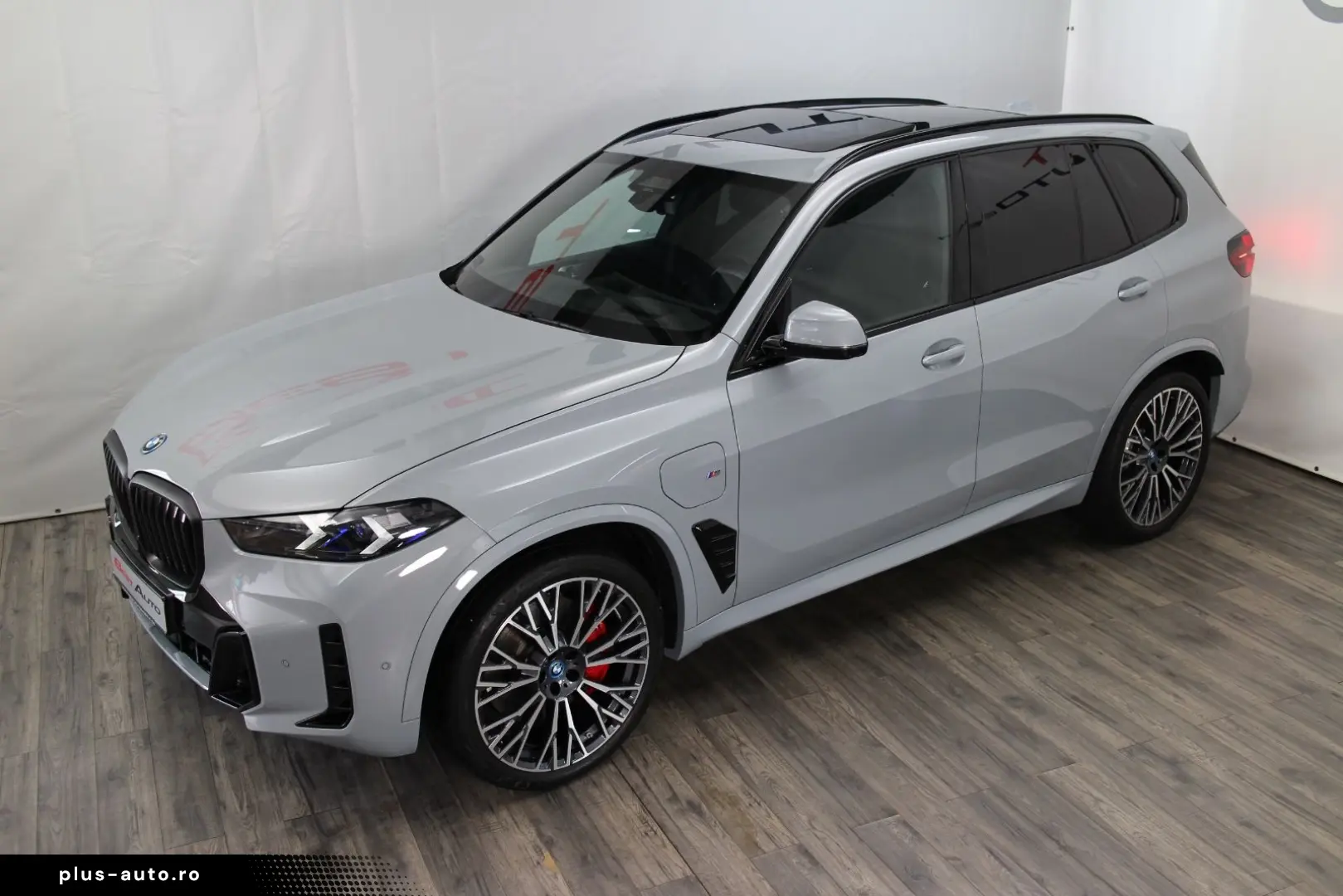 BMW X5 50 e xDrive 360 H&K Masaj Pano