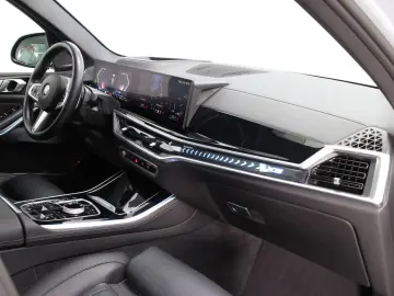 BMW X5 50 e xDrive 360 H&K Masaj Pano