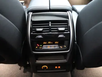 BMW X5 50 e xDrive 360 H&K Masaj Pano