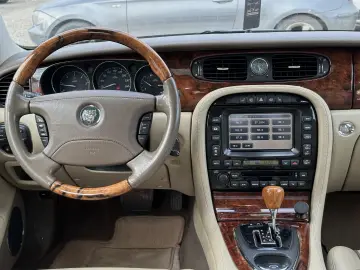 Jaguar XJ XJ6 2.7 Twin Turbo Sovereign