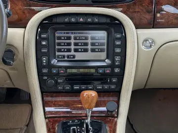 Jaguar XJ XJ6 2.7 Twin Turbo Sovereign