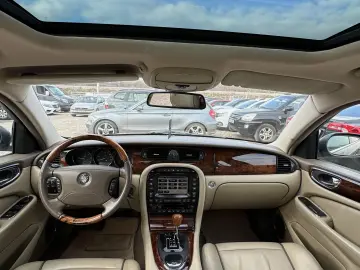 Jaguar XJ XJ6 2.7 Twin Turbo Sovereign