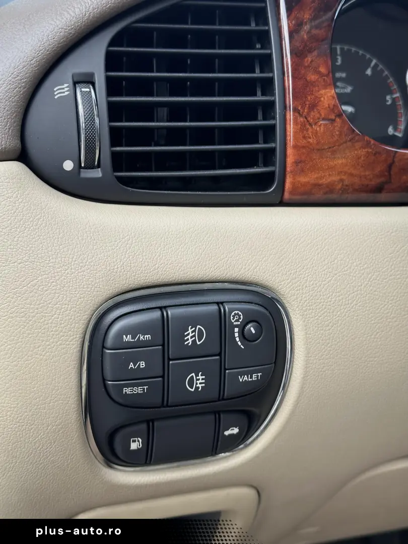 Jaguar XJ XJ6 2.7 Twin Turbo Sovereign