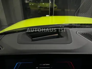 BMW M4 Coupe Competition LCI M-DRIVE CARBON LED