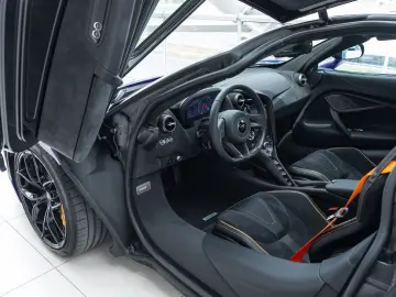 MCLAREN 720S 4.0 V8 Performance   Lantana Purple   MSO B