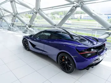 MCLAREN 720S 4.0 V8 Performance   Lantana Purple   MSO B