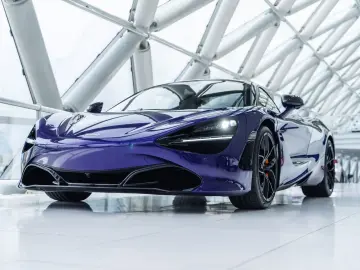 MCLAREN 720S 4.0 V8 Performance   Lantana Purple   MSO B