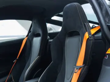 MCLAREN 720S 4.0 V8 Performance   Lantana Purple   MSO B